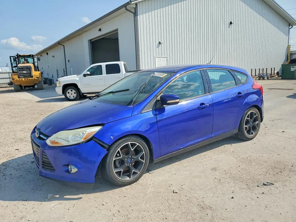 2014 Ford Focus VIN 1FADP3K27EL355059 фото 1