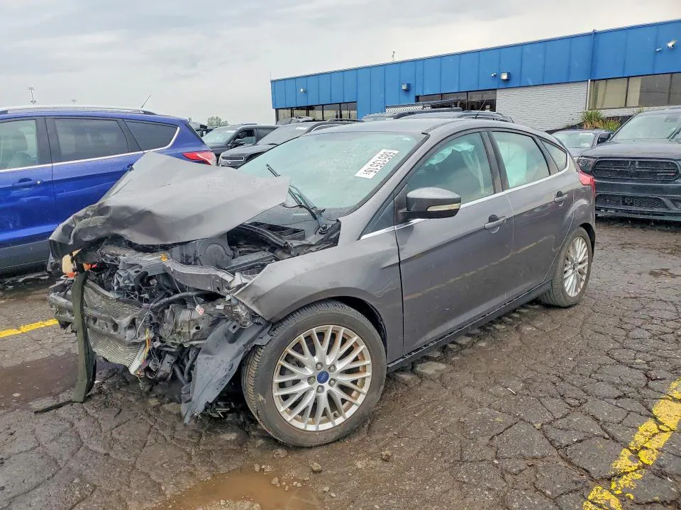 2014 FORD FOCUS VIN 1FADP3N25EL270099 фото 1