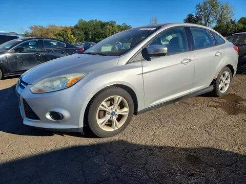 1FADP3F28EL434587 — 2014 Ford Focus, Мелкие вмятины и царапины (Minor Dent/Scratches), фото до ремонта