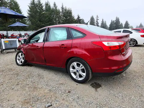 1FADP3F21EL294852 — 2014 Ford Focus, фото 2 с аукциона Copart 13.10.2026, Передняя часть