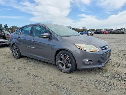 2014 Ford Focus VIN 1FADP3F29EL341464 фото 4