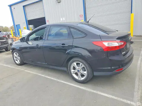 2014 Ford Focus VIN 1FADP3F21EL118416 фото 2