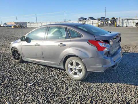 1FADP3F21EL272043 — 2014 Ford Focus, фото 2 с аукциона Copart 14.10.2026, Задняя часть