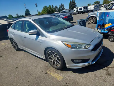 2015 Ford Focus VIN 1FADP3F20FL268017 фото 4