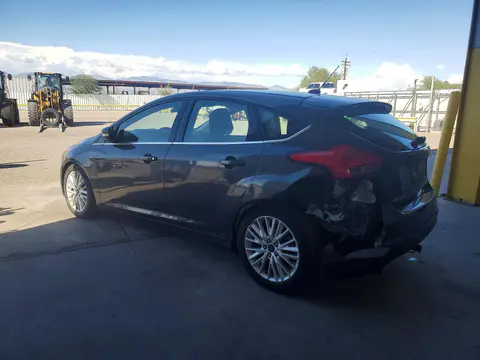 2015 Ford Focus Titanium VIN 1FADP3N29FL380686 фото 2