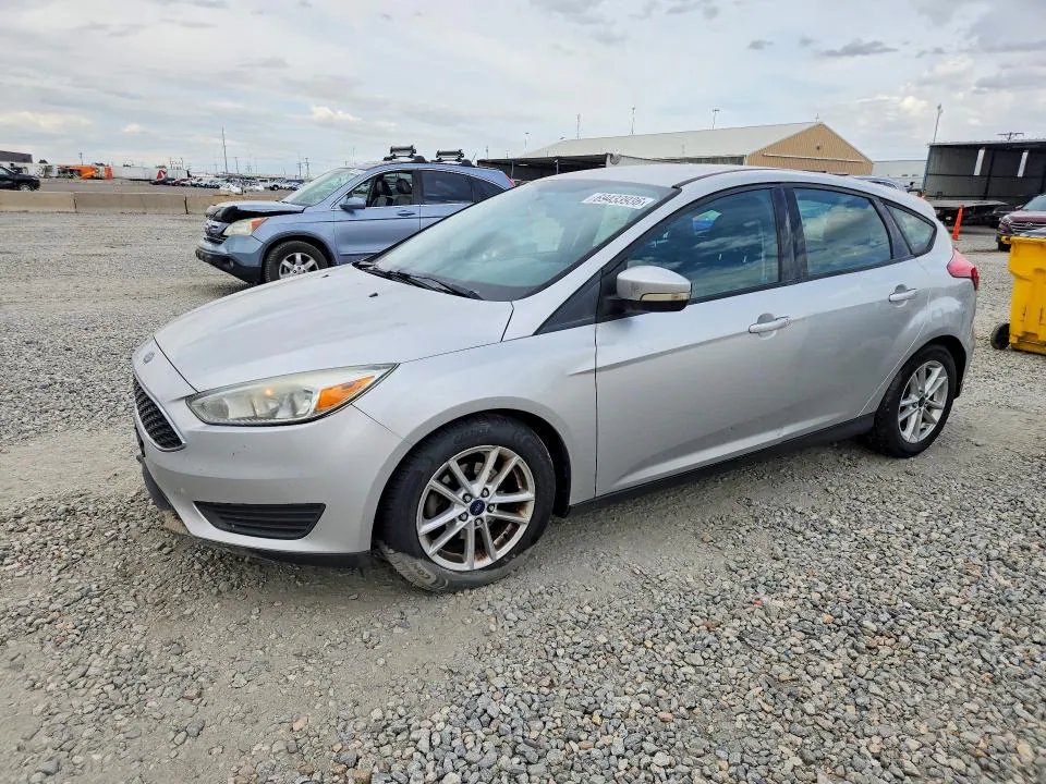 2015 Ford Focus VIN 1FADP3K25FL317945 фото 1