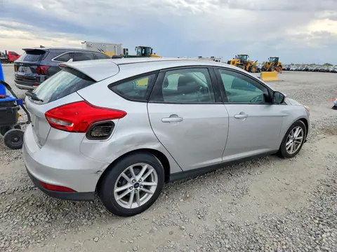 2015 Ford Focus VIN 1FADP3K25FL317945 фото 3