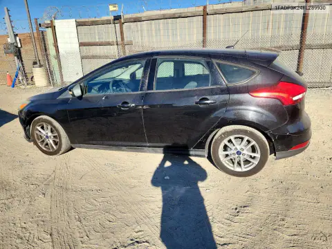 2015 Ford Focus Se VIN 1FADP3K24FL289930 фото 2