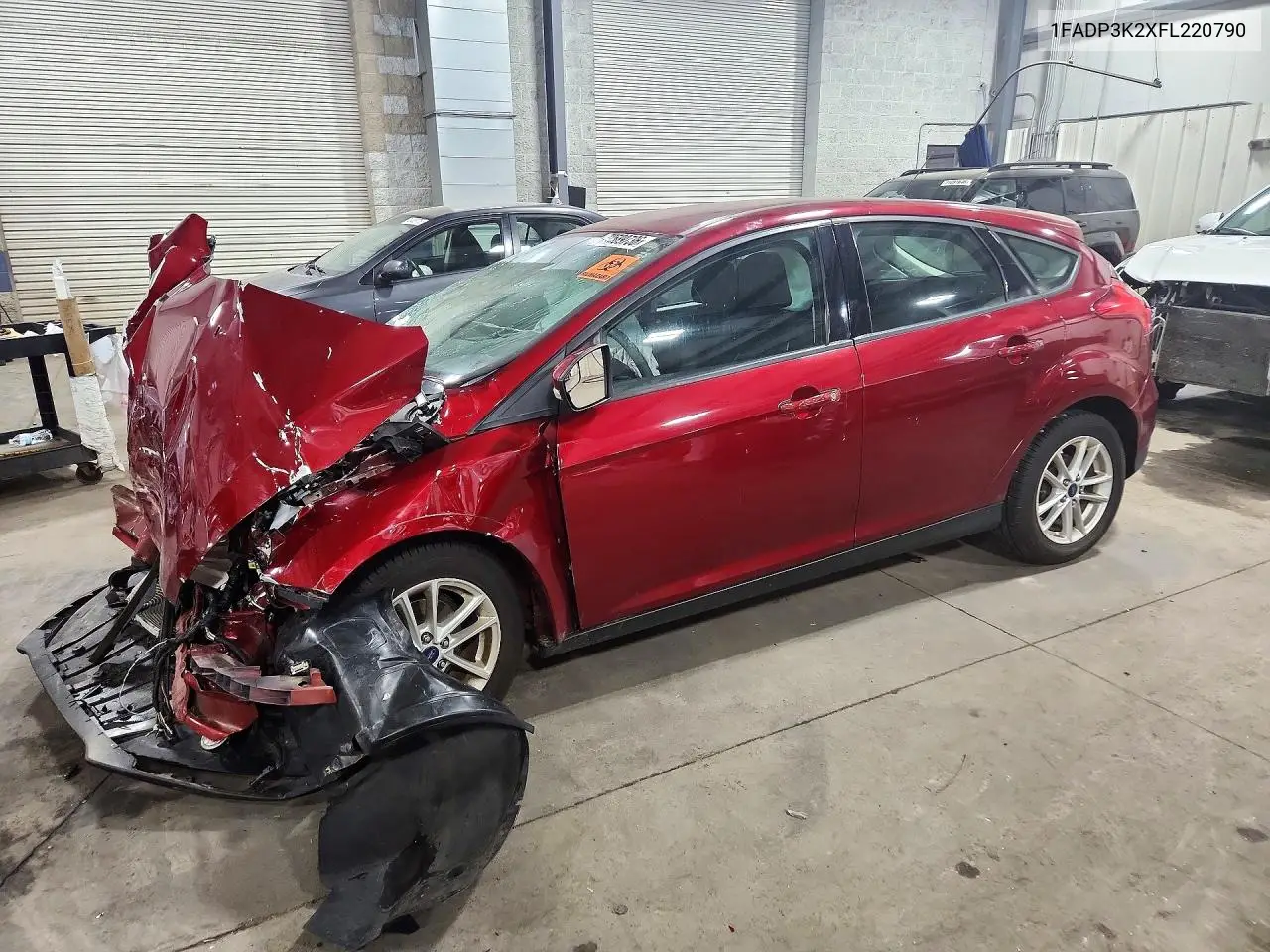 2015 Ford Focus Se VIN 1FADP3K2XFL220790 фото 1