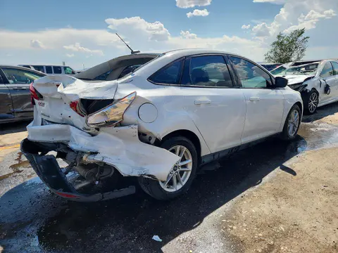 2016 Ford Focus VIN 1FADP3F20GL352890 фото 3