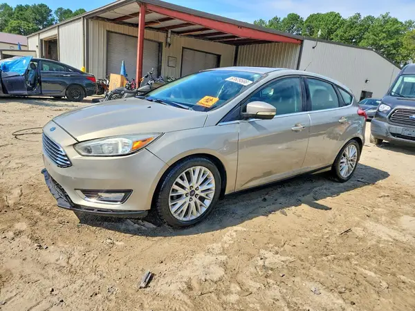 1FADP3N28GL320299 — 2016 Ford Focus, Подтопление (Water/Flood), фото до ремонта
