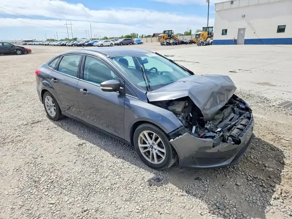 1FADP3F29GL346473 — 2016 Ford Focus, фото 4 с аукциона Copart, Передняя часть