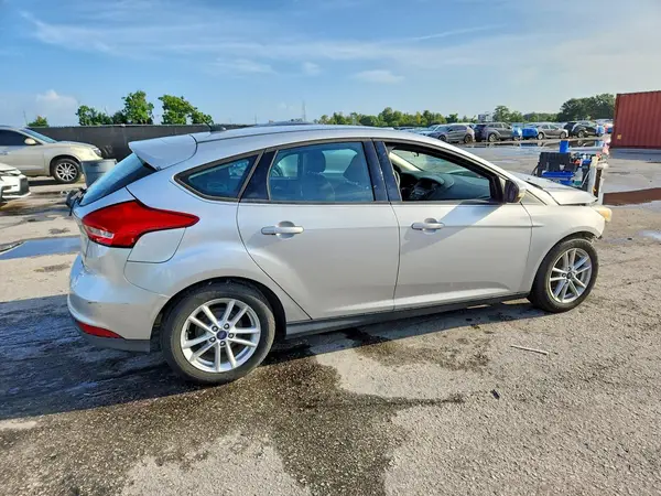 1FADP3K29GL376871 — 2016 Ford Focus, фото 3 с аукциона Copart 01.10.2026, Передняя часть