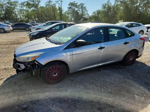 1FADP3E23GL306830 — 2016 Ford Focus, Передняя часть (Front End), фото до ремонта
