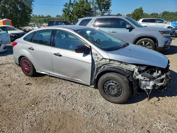 1FADP3E23GL306830 — 2016 Ford Focus, фото 4 с аукциона Copart, Передняя часть
