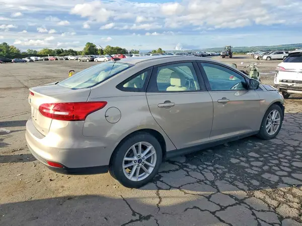 1FADP3F29GL385094 — 2016 Ford Focus, фото 3 с аукциона Copart 29.09.2026, Передняя часть