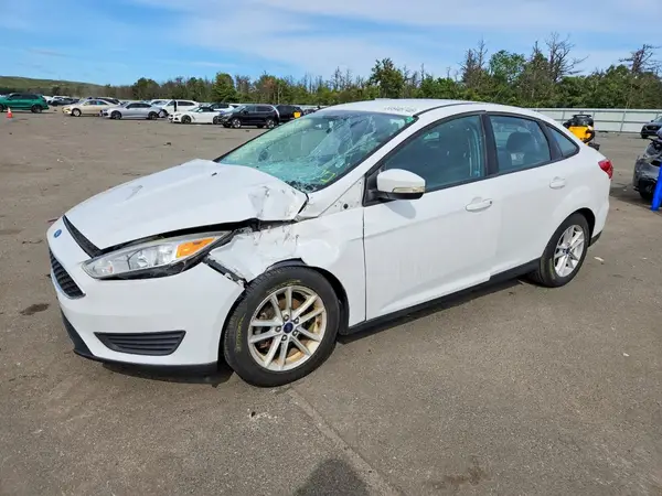 1FADP3F20GL215142 — 2016 Ford Focus, Передняя часть (Front End), фото до ремонта