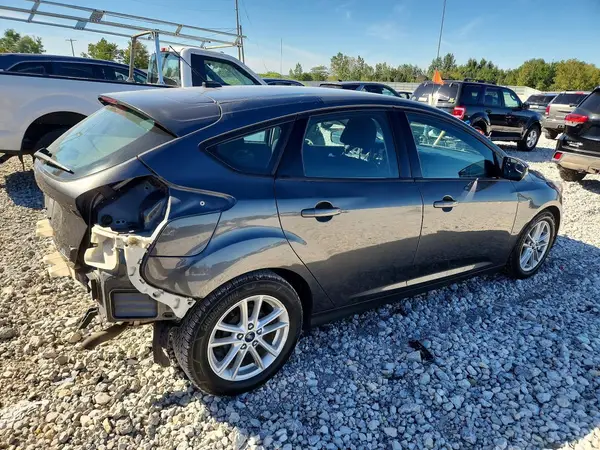 1FADP3K21GL397780 — 2016 Ford Focus, фото 3 с аукциона Copart 01.10.2026, Задняя часть