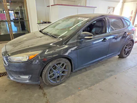 1FADP3K26GL238883 — 2016 Ford Focus, Мелкие вмятины и царапины (Minor Dent/Scratches), фото до ремонта