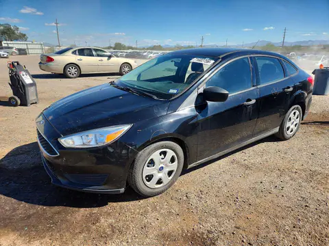 1FADP3E27GL360440 — 2016 Ford Focus, Боковая часть (Side), фото до ремонта