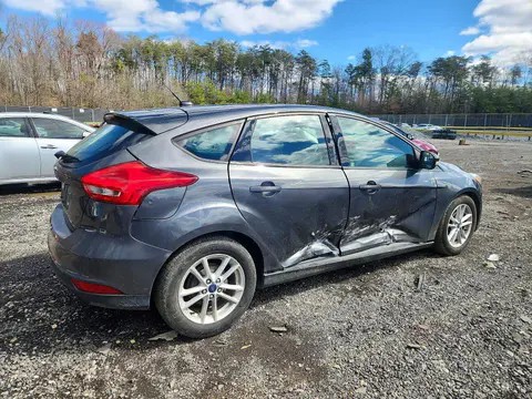 2017 FORD FOCUS VIN 1FADP3K28HL311429 фото 3