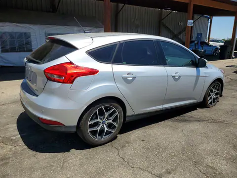 2017 Ford Focus VIN 1FADP3M25HL219479 фото 3
