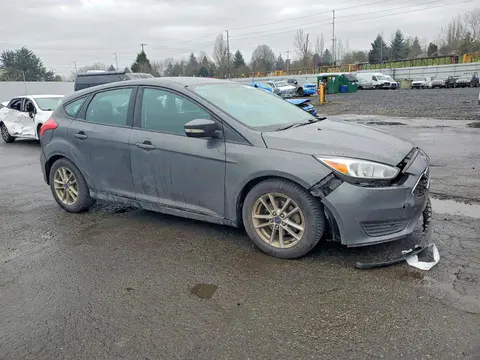 2017 Ford Focus VIN 1FADP3K20HL206884 фото 4