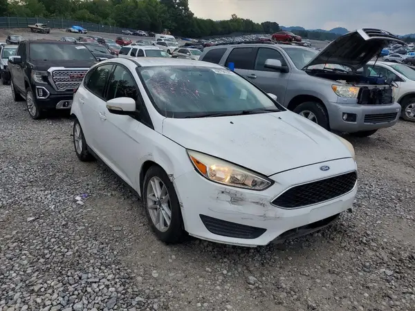1FADP3K25HL322341 — 2017 Ford Focus, фото 4 с аукциона Copart 13.10.2026, Задняя часть