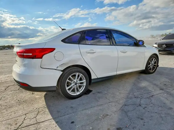 2017 FORD FOCUS VIN 1FADP3F28HL224964 фото 3