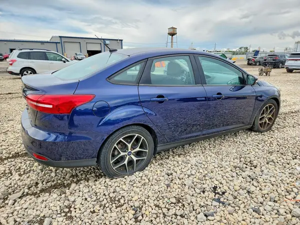 1FADP3H29HL213274 — 2017 Ford Focus, фото 3 с аукциона Copart 02.10.2026, Мелкие вмятины и царапины