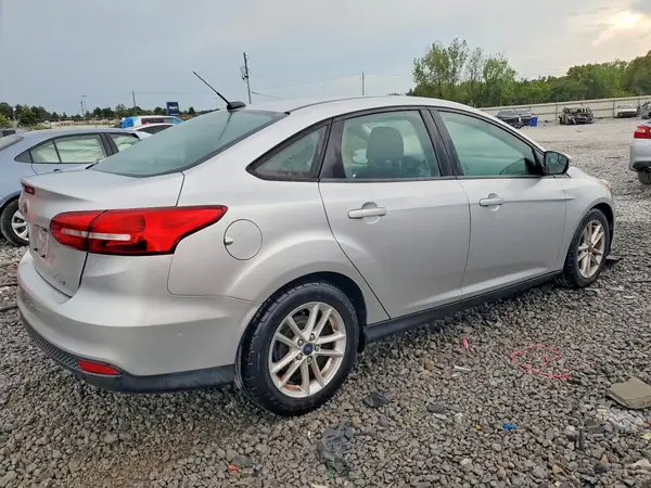 1FADP3F2XHL251230 — 2017 Ford Focus, фото 3 с аукциона Copart 13.10.2026, Задняя часть