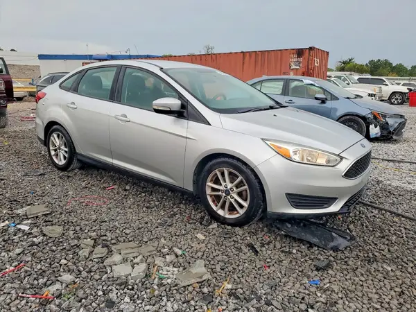 1FADP3F2XHL251230 — 2017 Ford Focus, фото 4 с аукциона Copart 13.10.2026, Задняя часть
