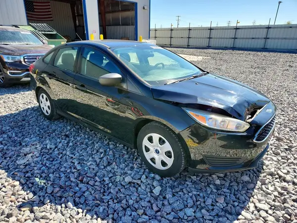 1FADP3E20HL312716 — 2017 Ford Focus, фото 4 с аукциона Copart 28.09.2026, Передняя часть