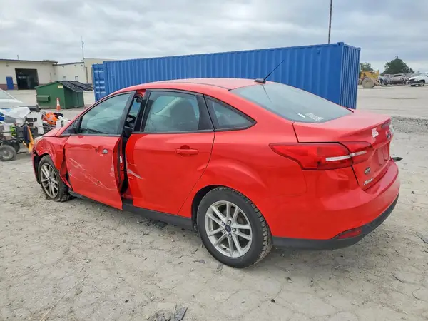 1FADP3F29HL248237 — 2017 Ford Focus, фото 2 с аукциона Copart, Боковая часть