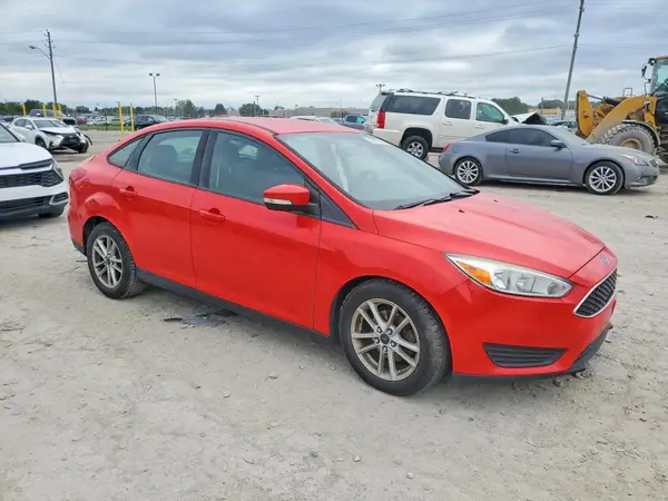 1FADP3F29HL248237 — 2017 Ford Focus, фото 4 с аукциона Copart, Боковая часть