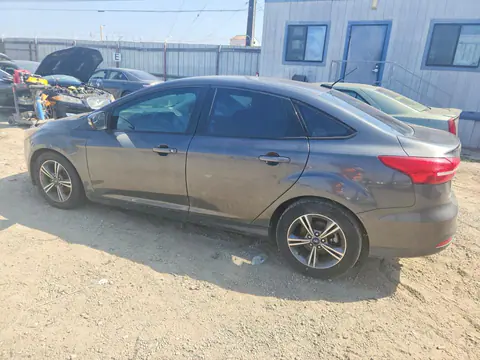 2017 Ford Focus VIN 1FADP3FE5HL306919 фото 2