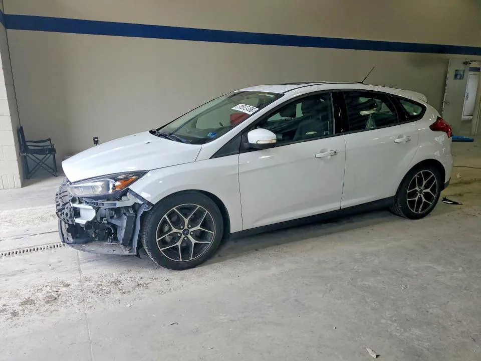 2017 FORD FOCUS VIN 1FADP3M25HL213049 фото 1