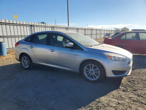 2017 Ford Focus VIN 1FADP3F27HL296433 фото 4