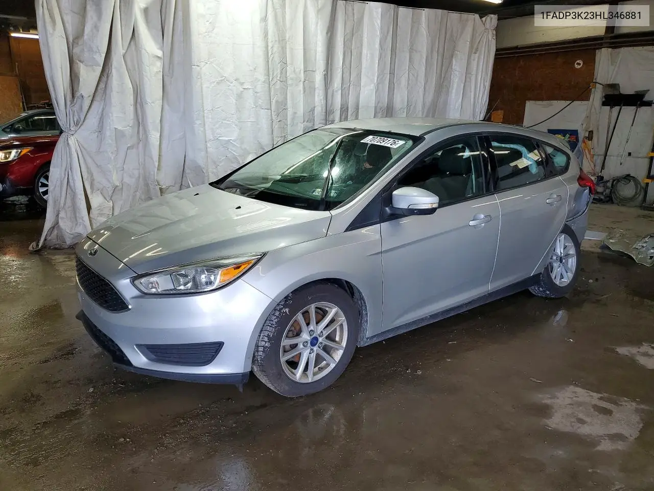 2017 Ford Focus Se VIN 1FADP3K23HL346881 фото 1