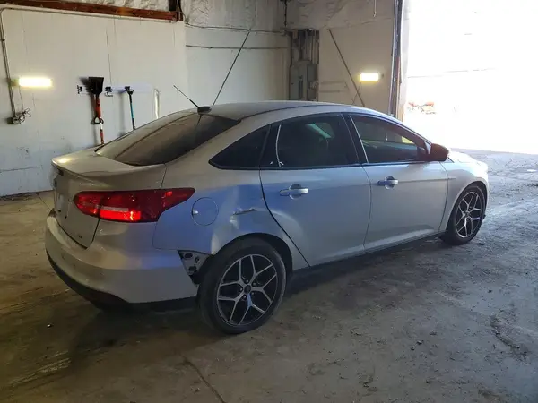 1FADP3H29HL204297 — 2017 Ford Focus, фото 3 с аукциона Copart 28.09.2026, Боковая часть
