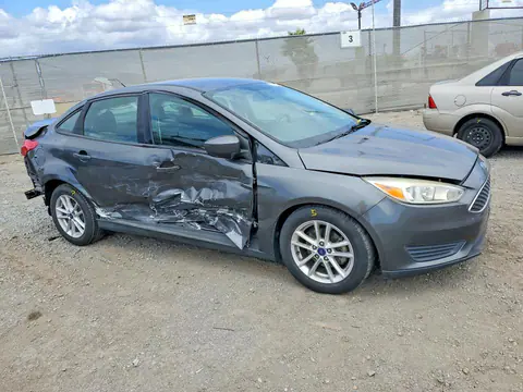 2018 Ford Focus VIN 1FADP3F29JL315117 фото 4
