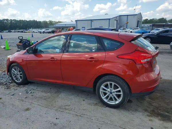 1FADP3K21JL243013 — 2018 Ford Focus, фото 2 с аукциона Copart, Передняя часть