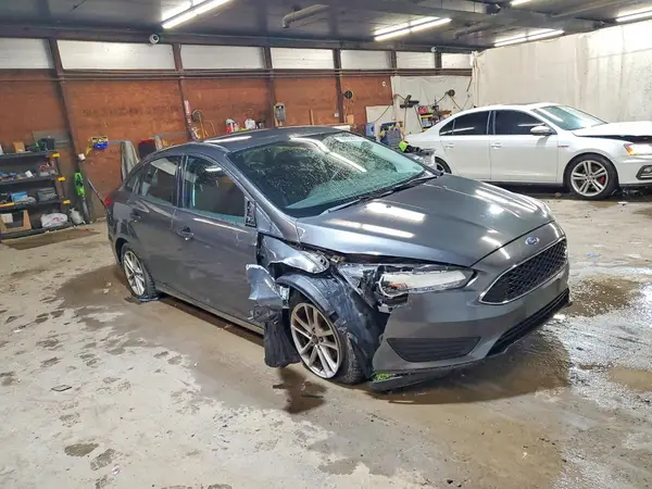 1FADP3FE1JL301223 — 2018 Ford Focus, фото 4 с аукциона Copart 01.10.2026, Передняя часть