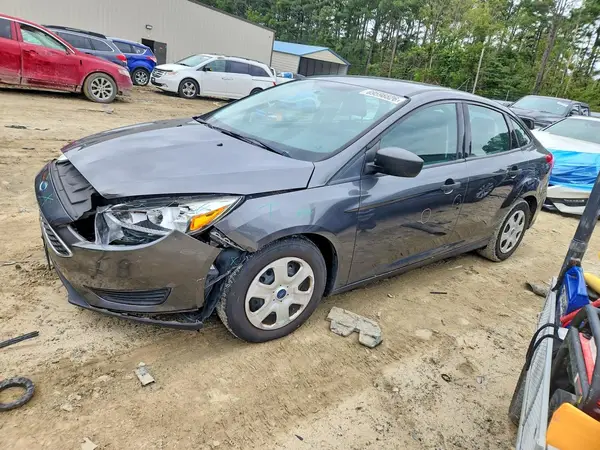 1FADP3E2XJL225735 — 2018 Ford Focus, Передняя часть (Front End), фото до ремонта