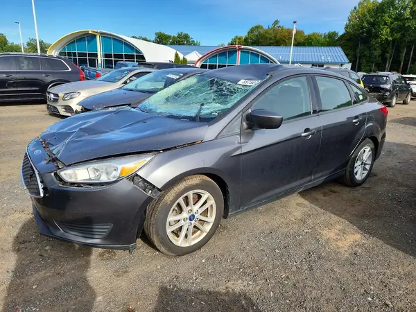 1FADP3F29JL290865 — 2018 Ford Focus, Передняя часть (Front End), фото до ремонта