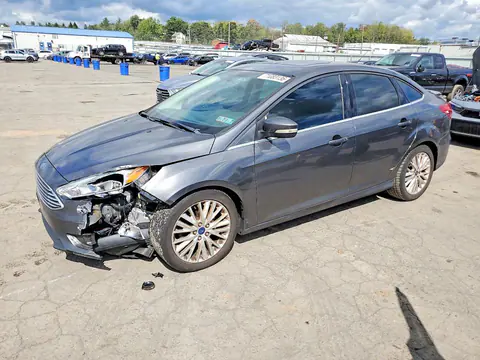 1FADP3J25JL314764 — 2018 Ford Focus, Передняя часть (Front End), фото до ремонта