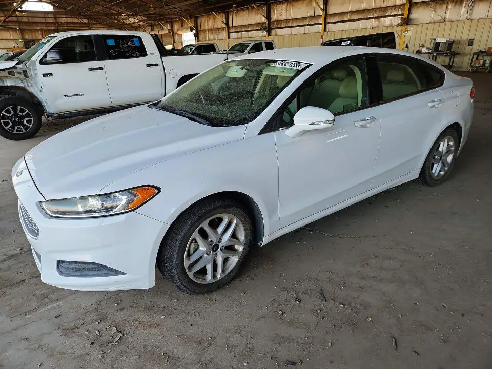 3FA6P0H75ER284083 Ford Fusion 2014 — повреждение Боковая часть, фото до ремонта