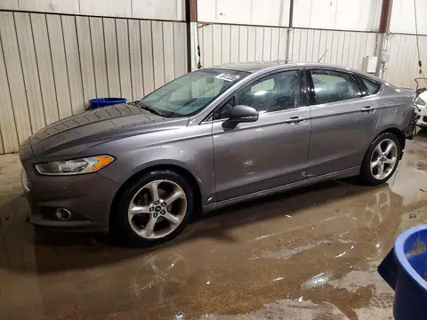 1FA6P0H73E5356952 — 2014 Ford Fusion, Задняя часть (Rear End), фото до ремонта