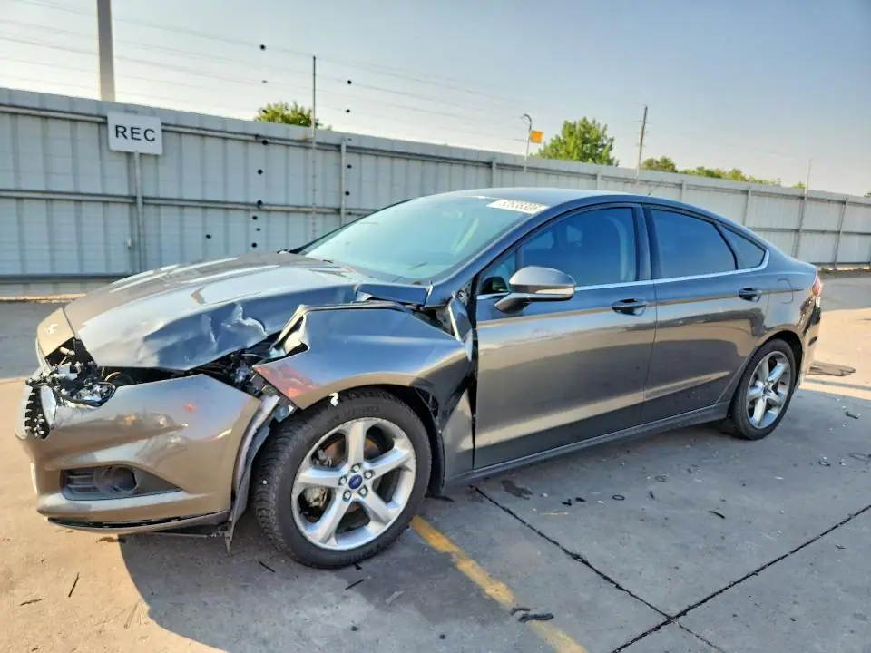 3FA6P0H98FR223703 Ford Fusion 2015 — повреждение Передняя часть, фото до ремонта