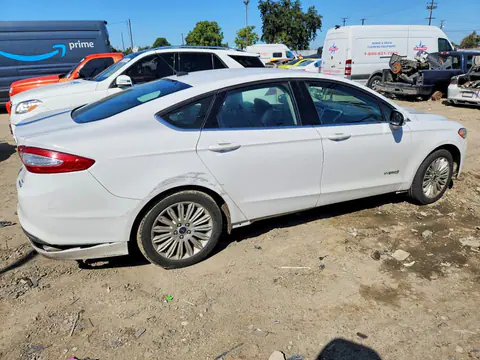 2015 Ford Fusion VIN 3FA6P0LUXFR228459 фото 3